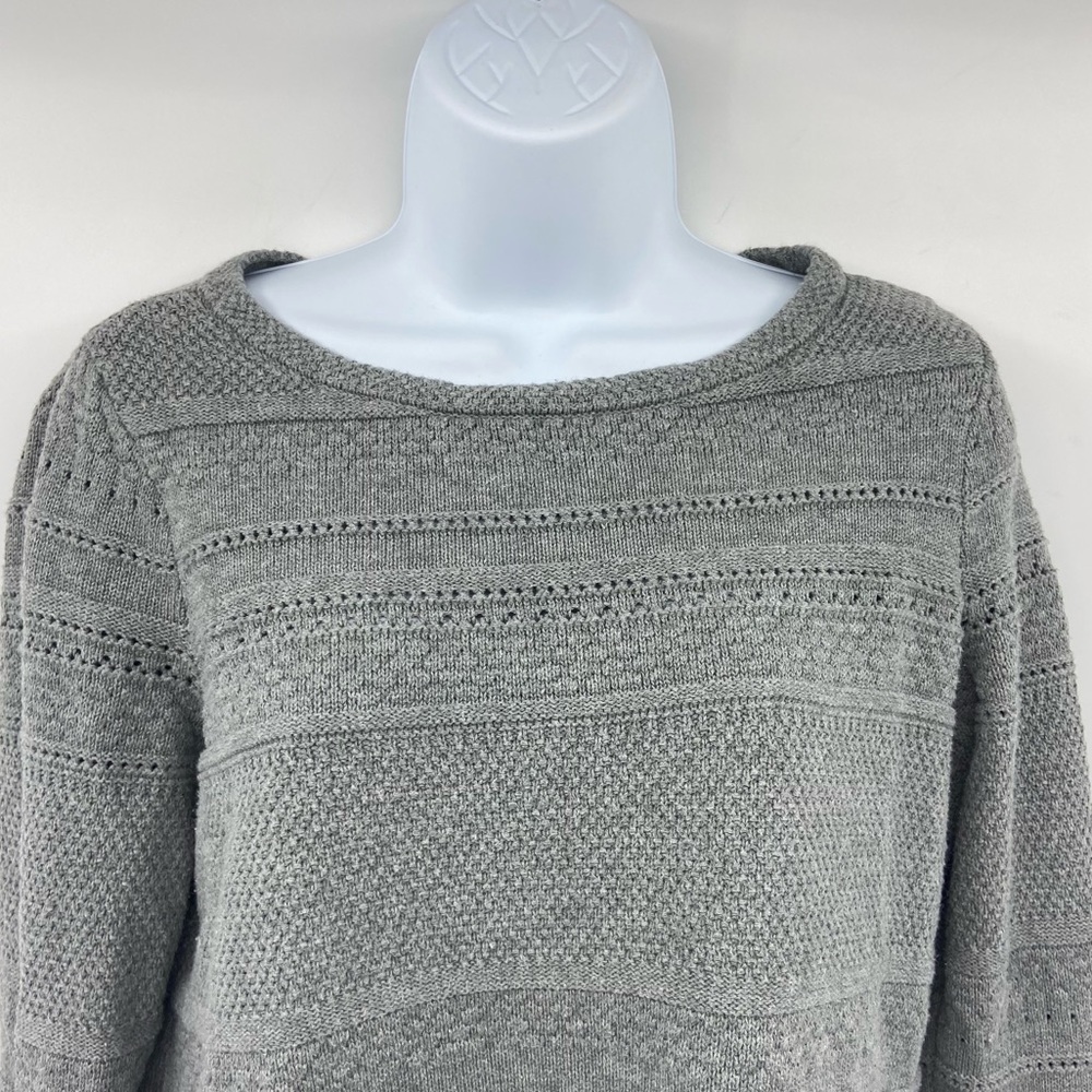 Loft Women’s Grey Knit Sweater Size Medium - Picture 3 of 7